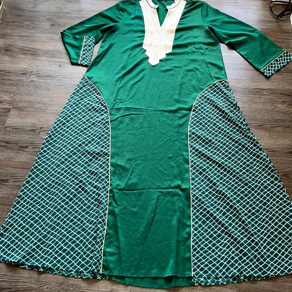 SHEIN Emerald and Gold Tunic
